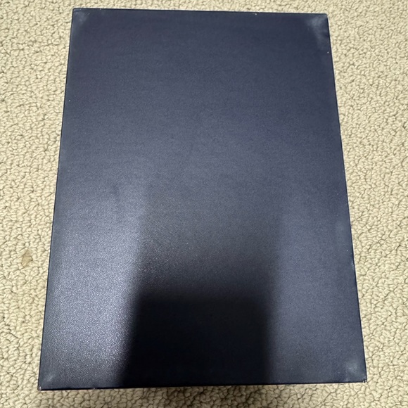 Navy jewelry box - Picture 7 of 7